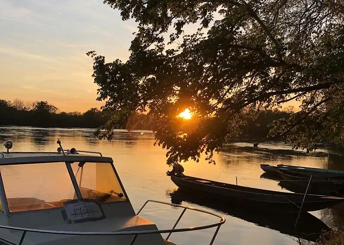 아파트 Spacieux Equipe A Proximite De La Loire